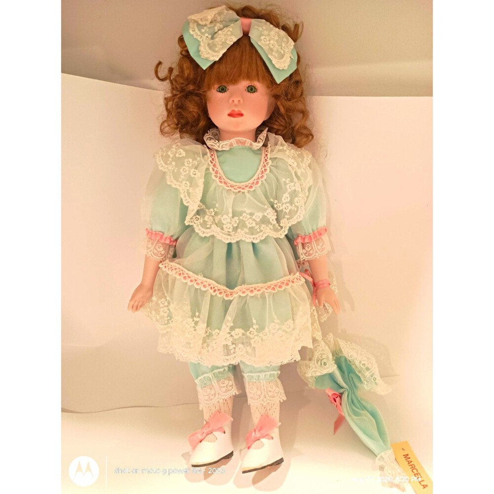 Dynasty Doll Collection Marcella 1990 Annual Doll of the Year, COA, 19"